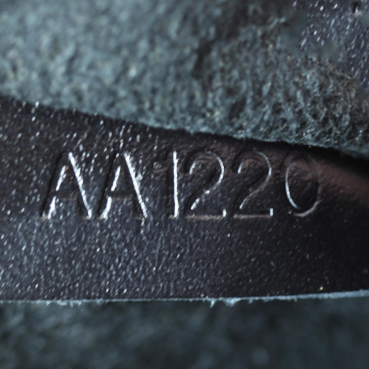 Louis Vuitton Vanity PM Monogram Reverse Date Code