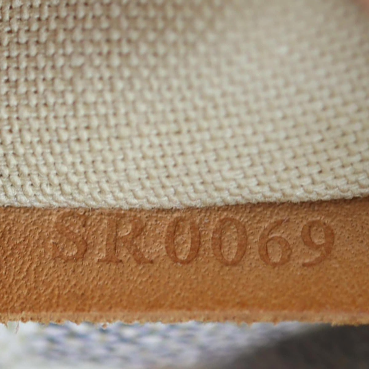 Louis Vuitton Totally MM Damier Azur Date code