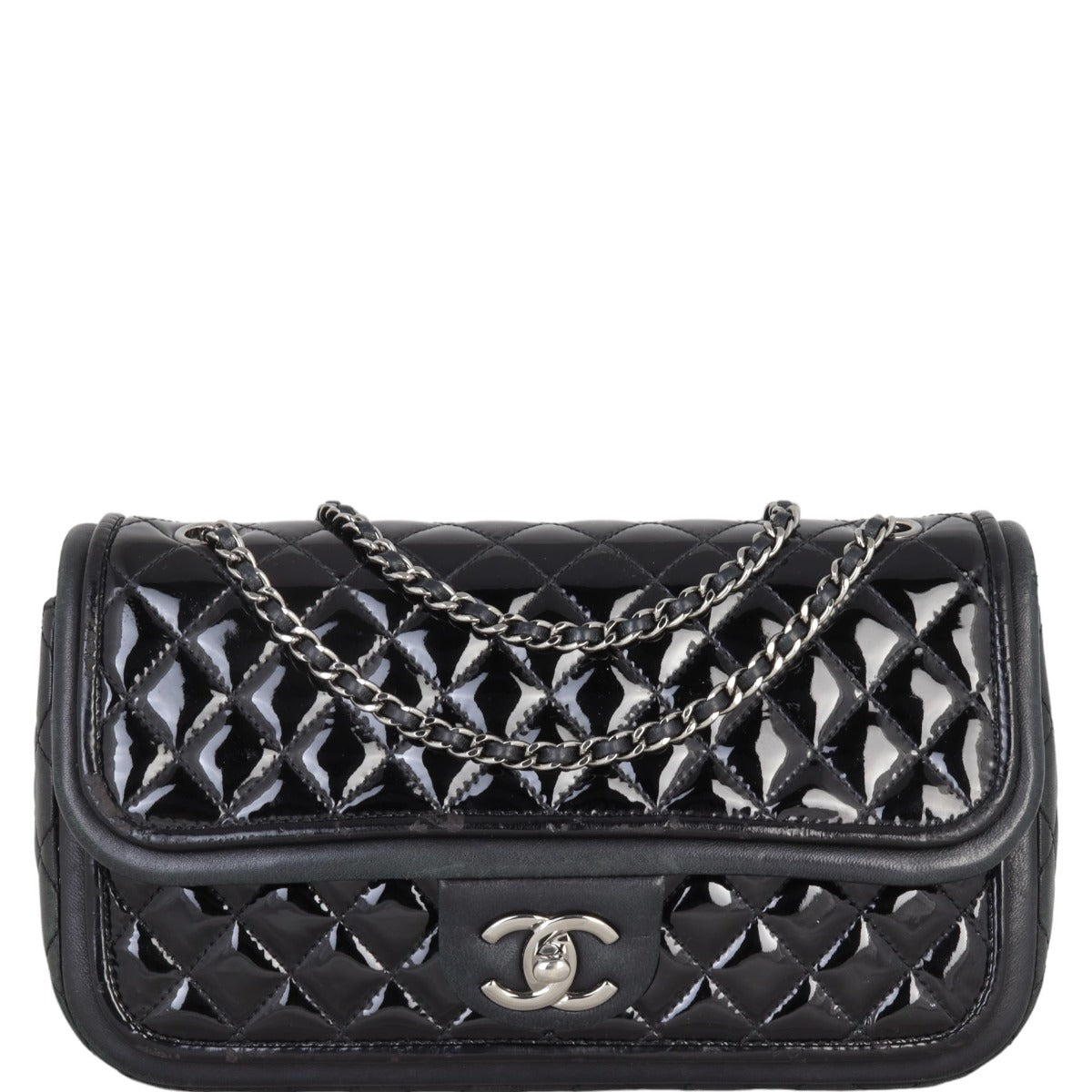 Chanel Classic Twist Flap Bag Patent Medium | Black