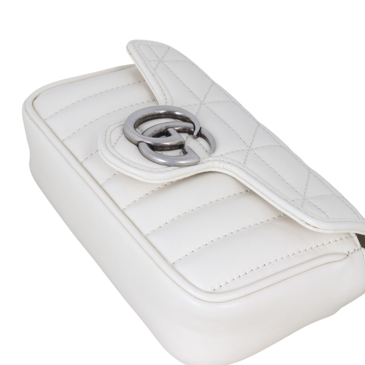 Gucci GG Marmont Super Mini Shoulder Bag