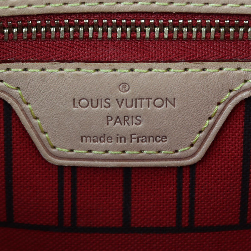 Louis Vuitton Neverfull MM Monogram Interior Stamp