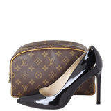 Louis Vuitton Toiletry Pouch 25 Monogram