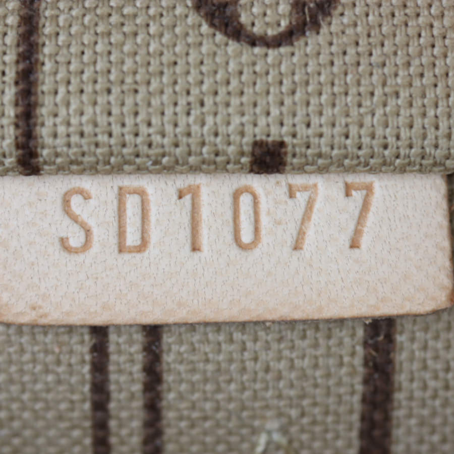 Louis Vuitton Neverfull PM Monogram Date Code