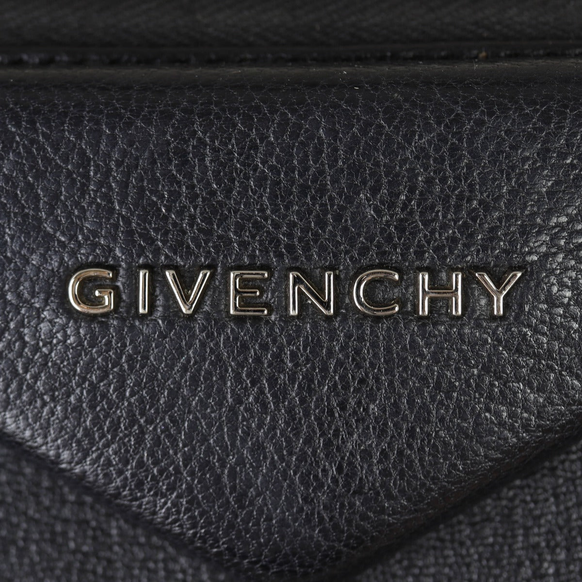 Givenchy Antigona Medium Hardware