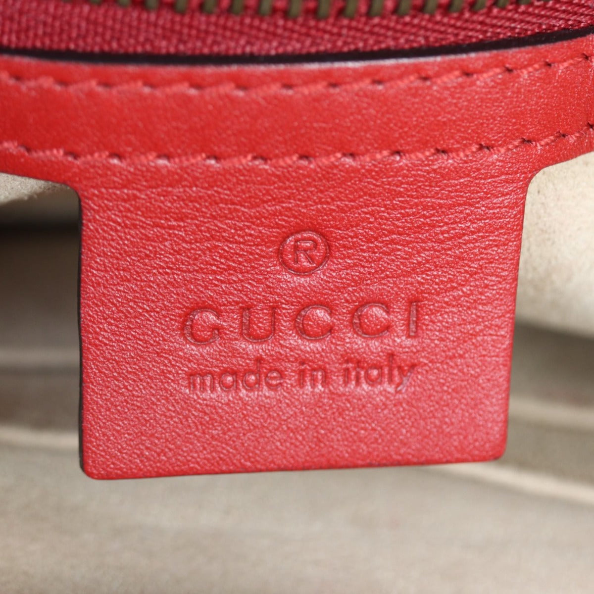 Gucci GG Marmont Medium Chain Shoulder Bag