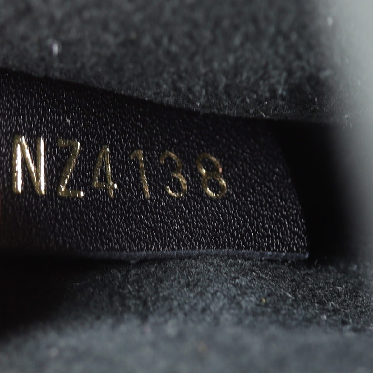 Louis Vuitton New Wave MM Chain Bag Love Lock