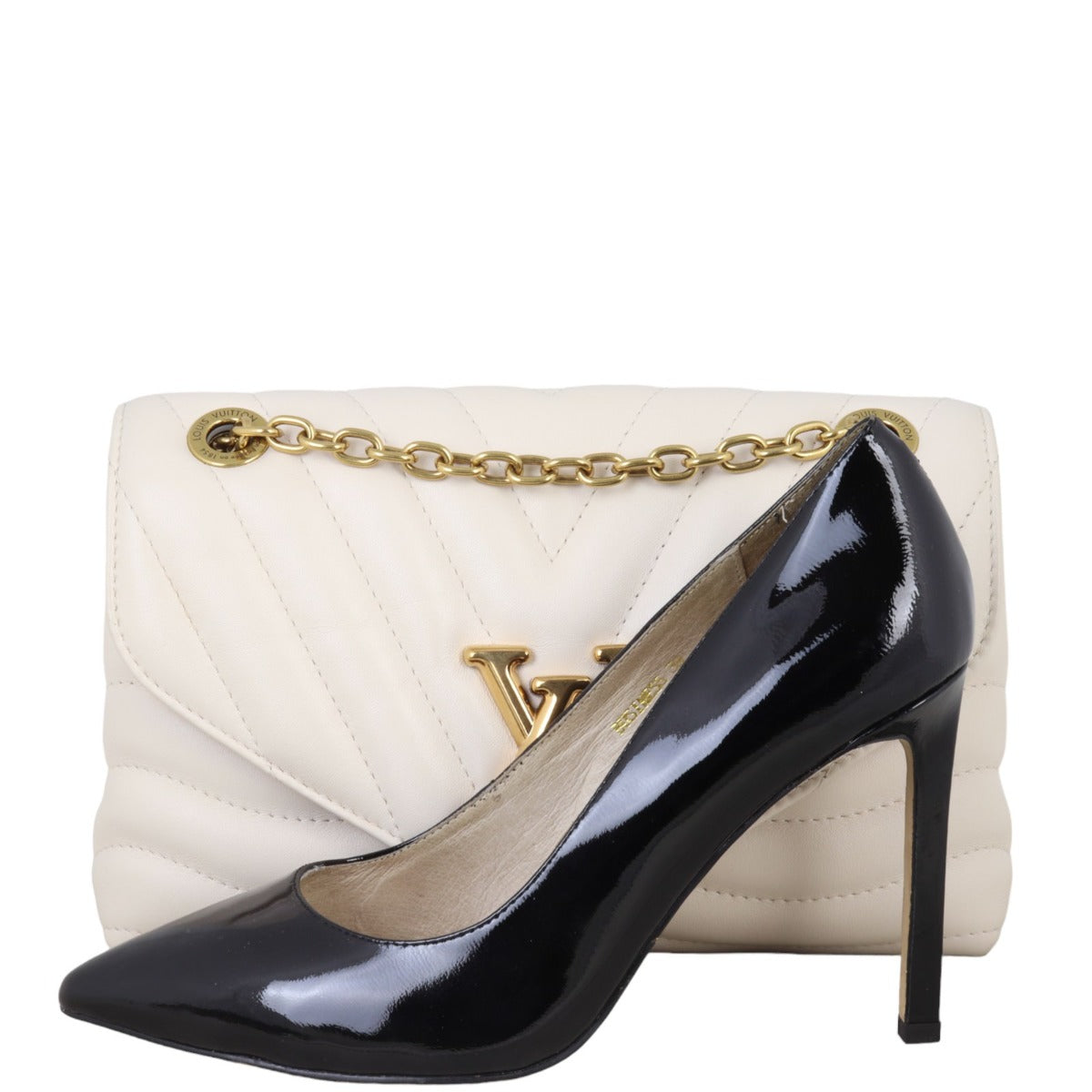 Louis Vuitton New Wave MM Chain Bag