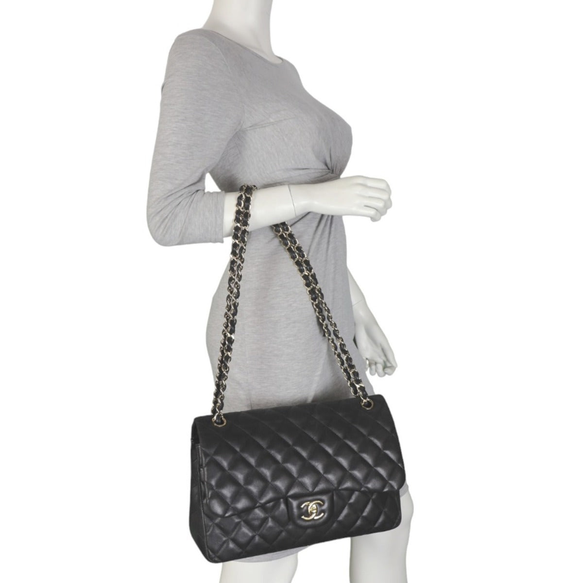 Chanel Classic Double Flap Jumbo | Black Lambskin Diamond