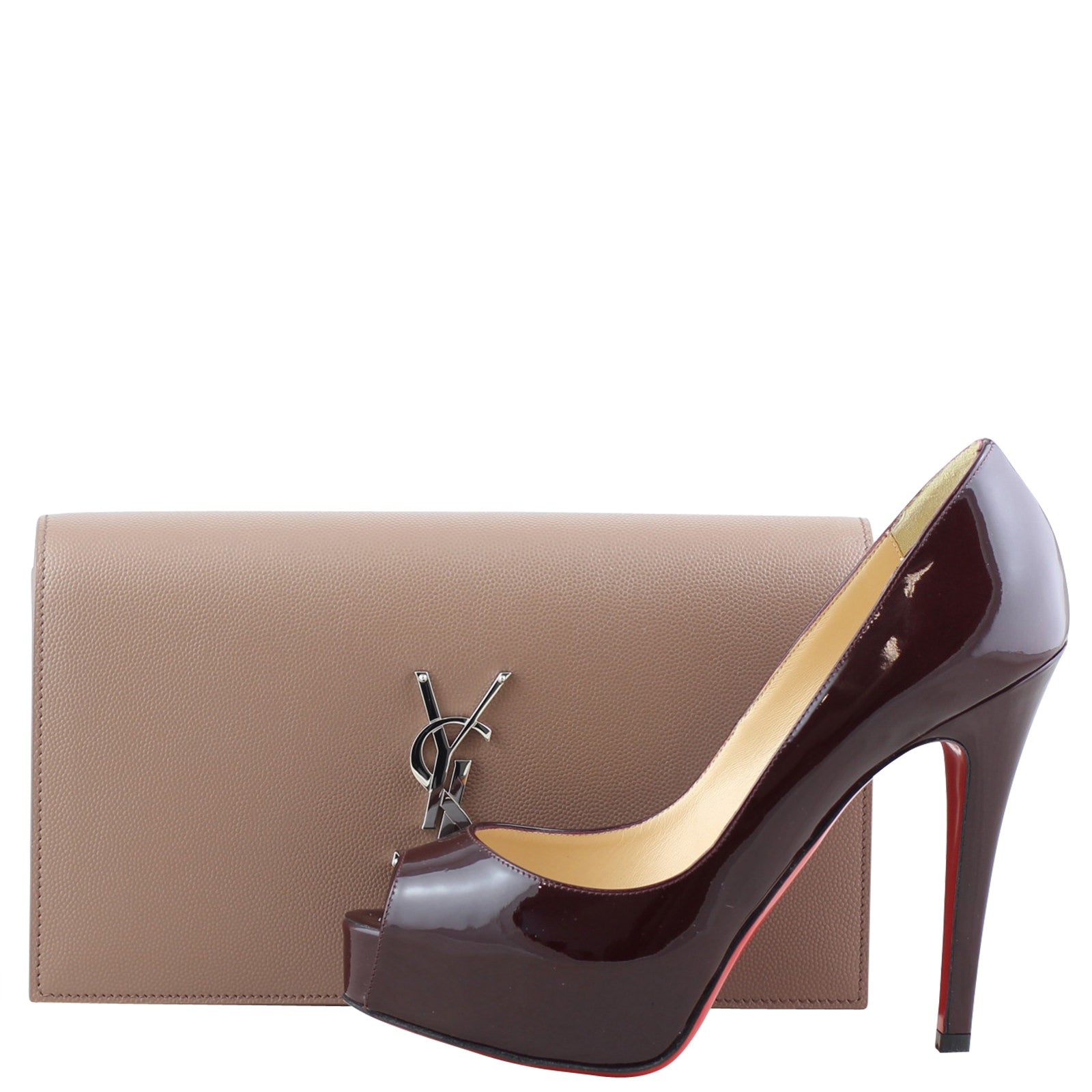 Saint Laurent Classic Monogram Kate Clutch Scale