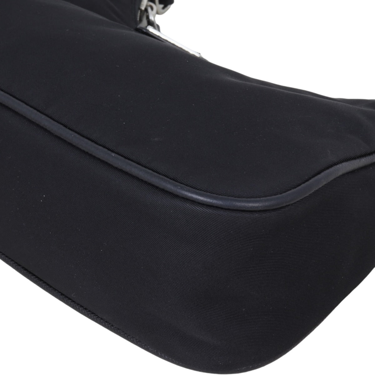 Prada Re-Edition 2005 Tessuto Shoulder Bag