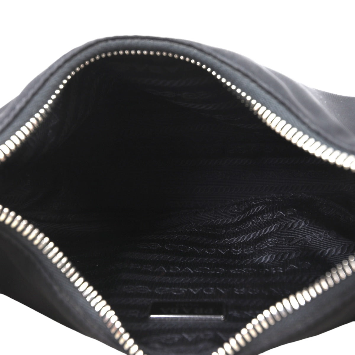 Prada Re-Edition 2005 Tessuto Shoulder Bag