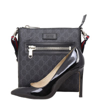 Gucci GG Supreme Messenger Bag Small