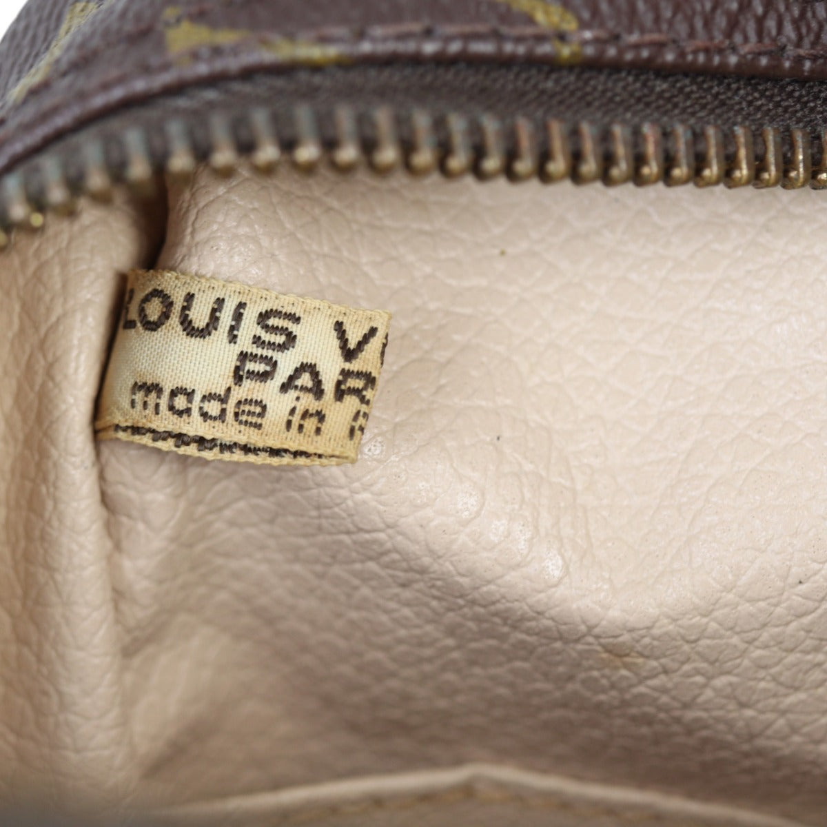 Louis Vuitton Trousse Toilette Pouch 28 Monogram