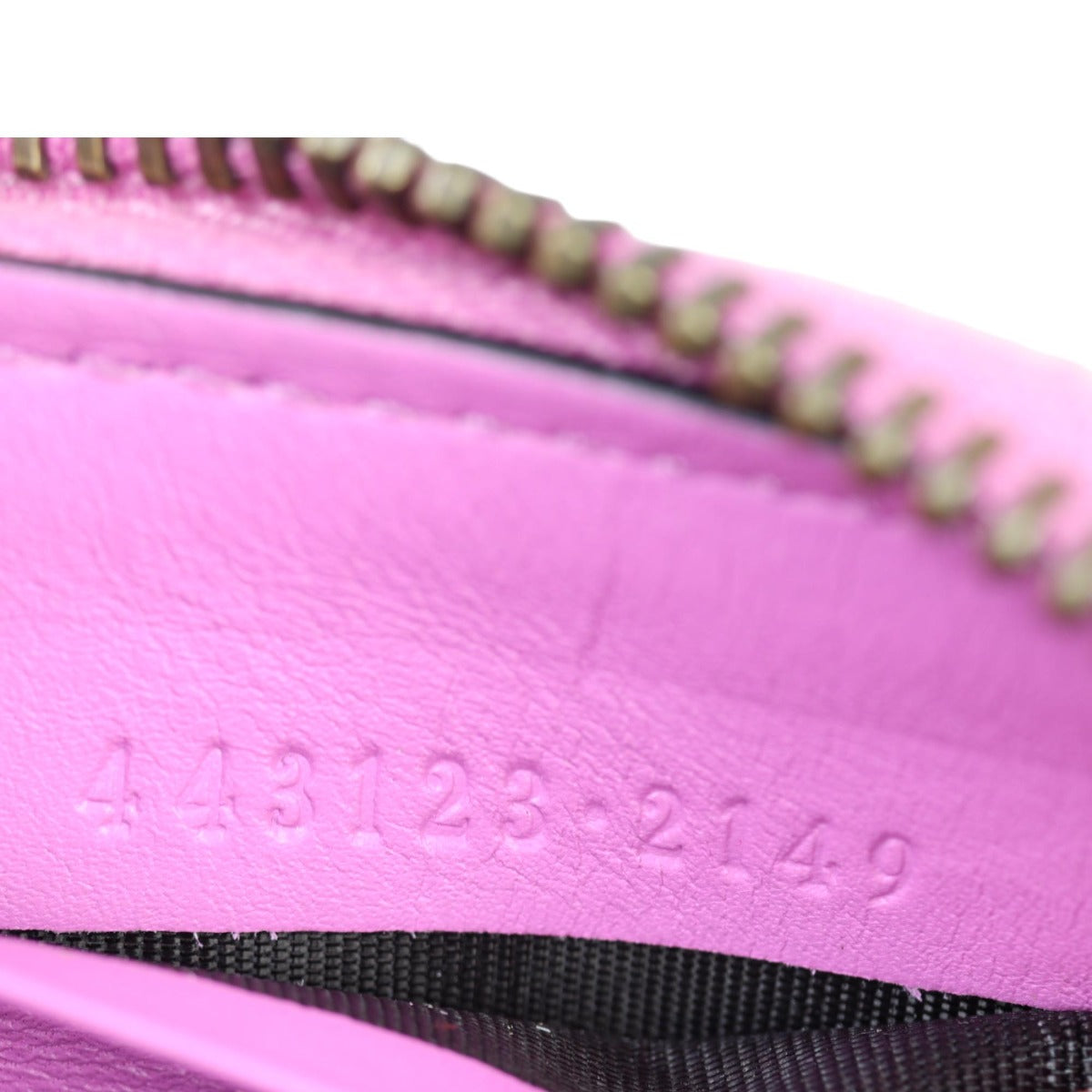 Gucci GG Marmont Zip Around Wallet