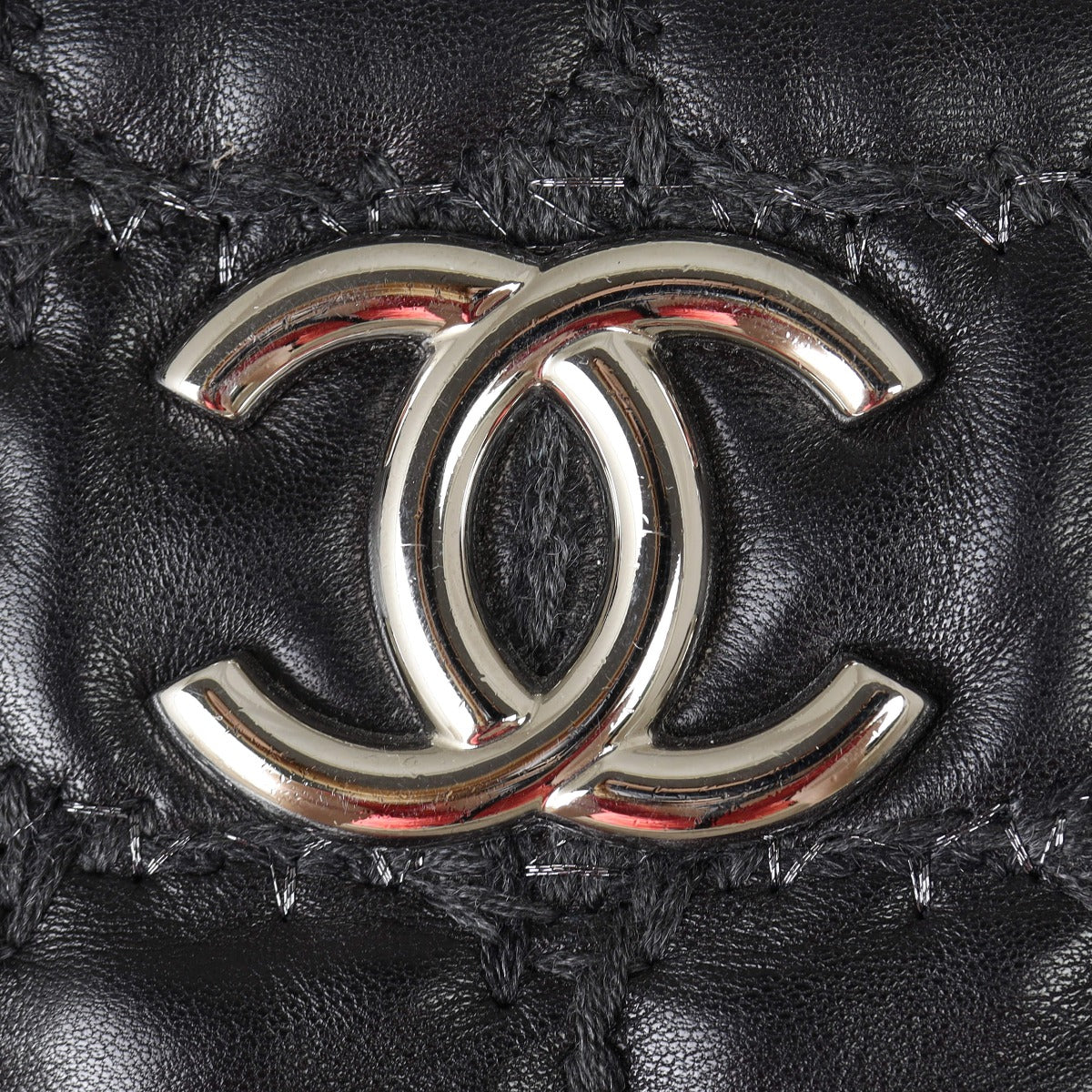 Chanel CC Tweed on Stitch Tote Hardware