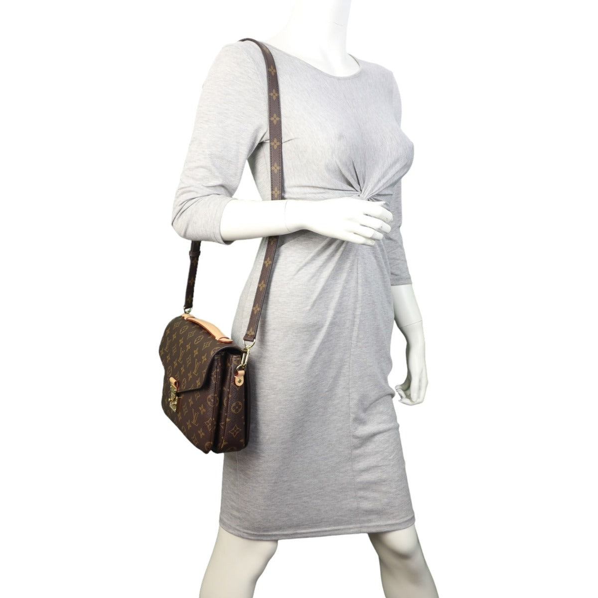 Louis Vuitton Pochette Metis Monogram