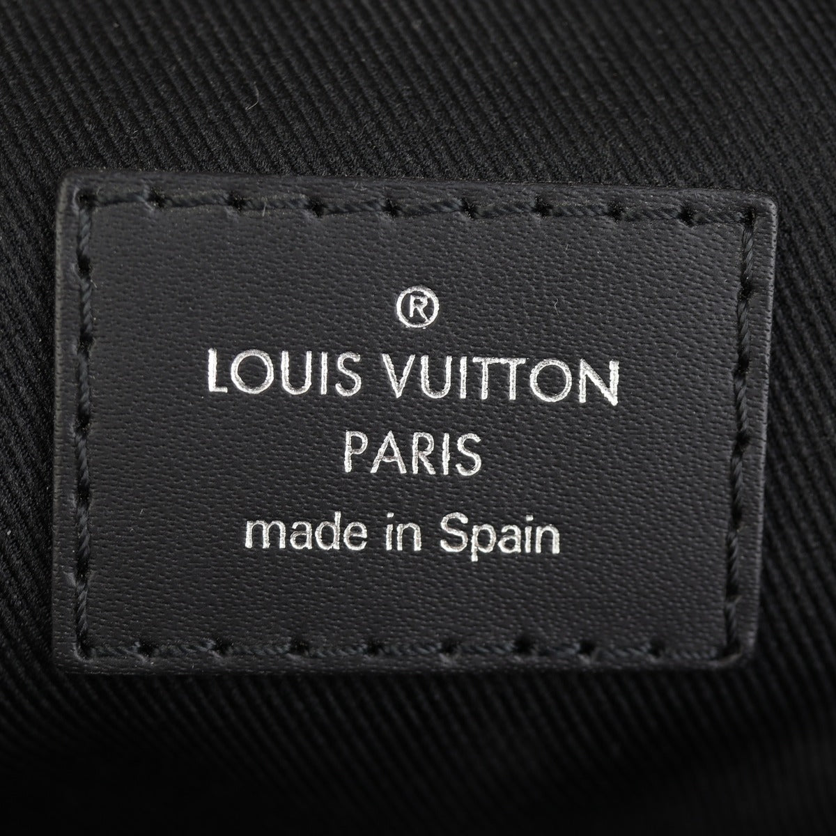 Louis Vuitton Dayton Reporter PM Damier Graphite Interior Stamp