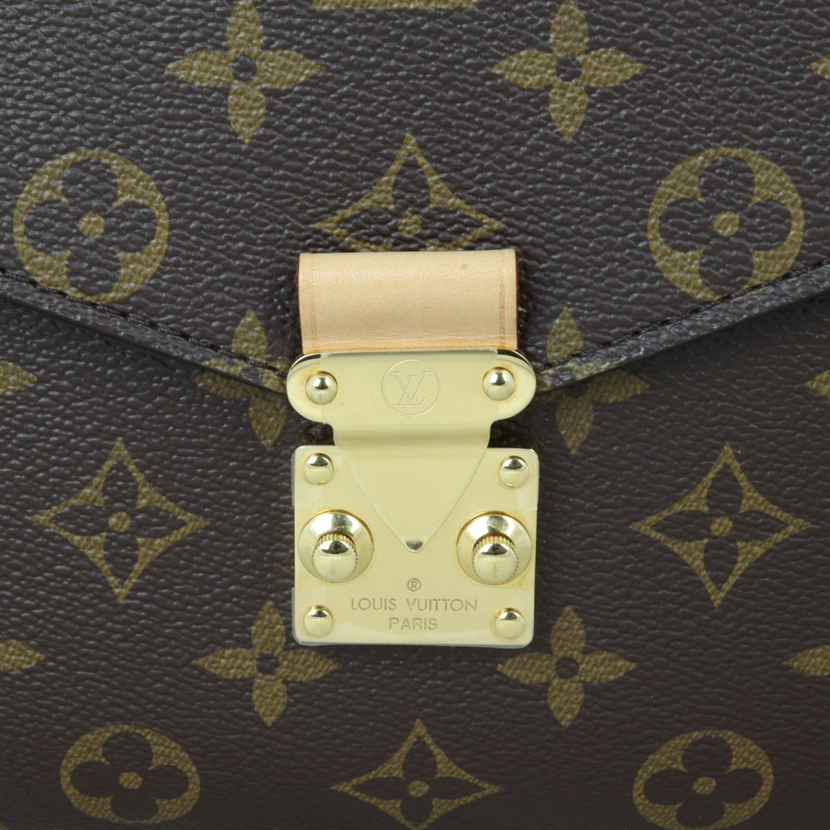 Louis Vuitton Pochette Metis Monogram