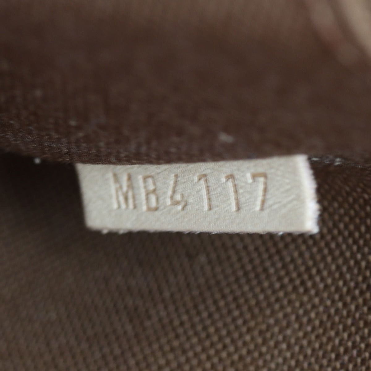 Louis Vuitton Saumur 30 Monogram Date Code