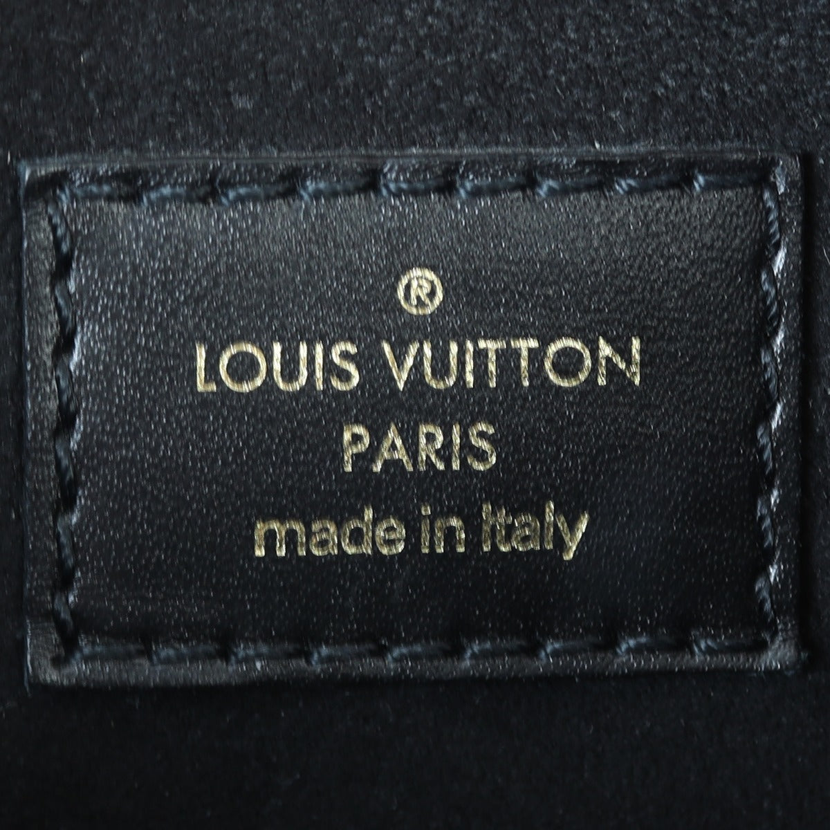 Louis Vuitton Pochette Metis Monogram Reverse