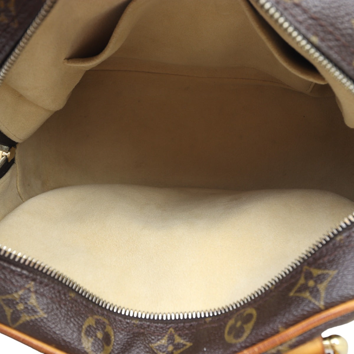 Louis Vuitton Manhattan PM Monogram