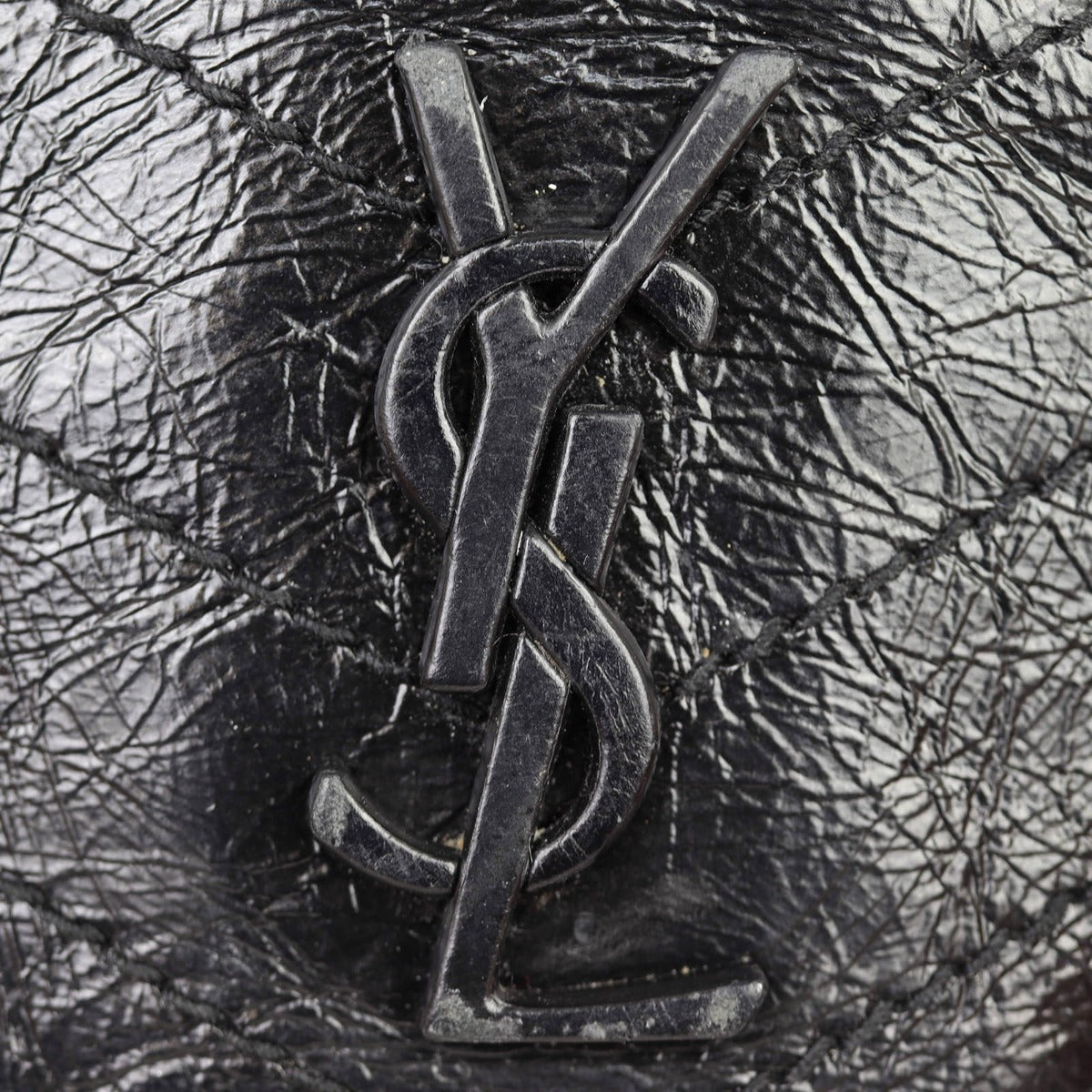 Saint Laurent Niki Wallet on Chain Hardware