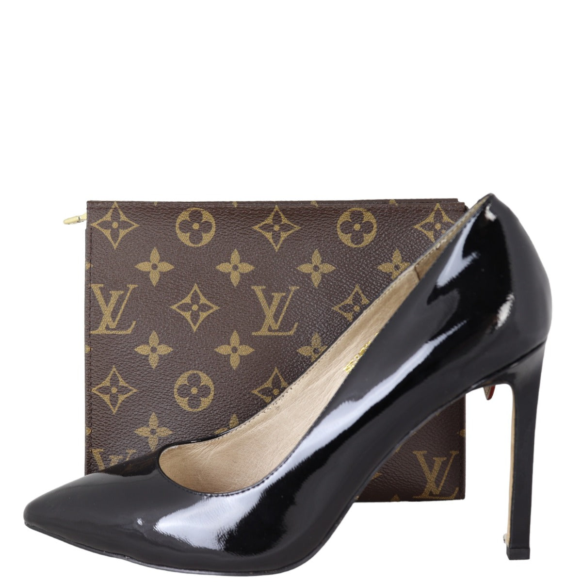 Louis Vuitton Toiletry Pouch 19 Monogram