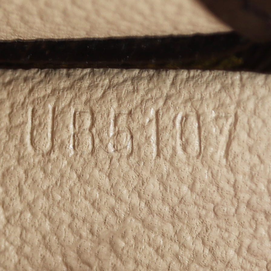 Louis Vuitton Toiletry Pouch 19 Monogram