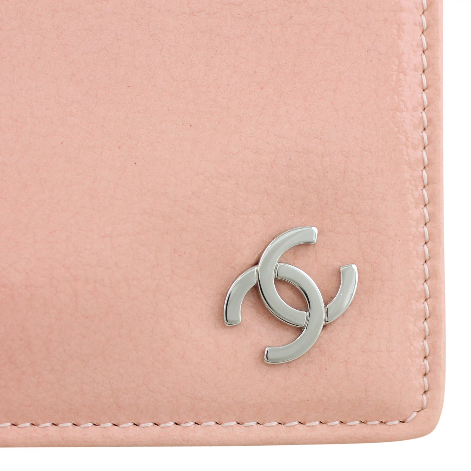 Chanel Patent Bi-fold Wallet Logo