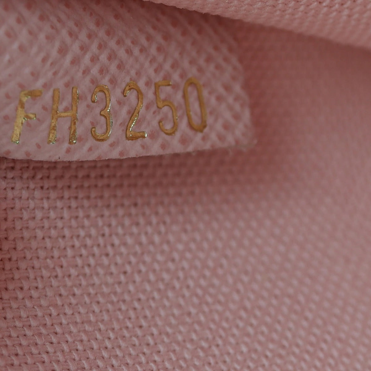 Louis Vuitton Felicie Pochette Damier Azur Date Code