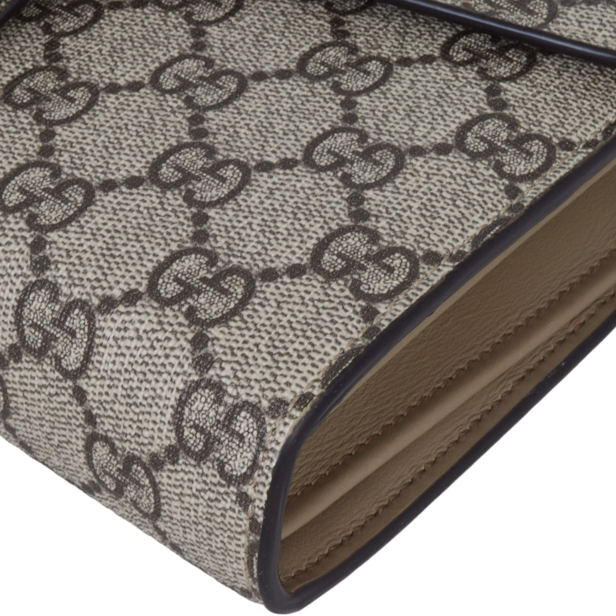 Gucci Dionysus GG Supreme Chain Wallet