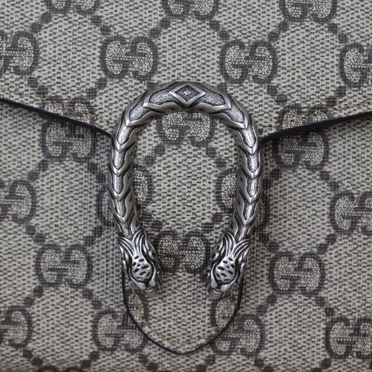 Gucci Dionysus GG Supreme Chain Wallet