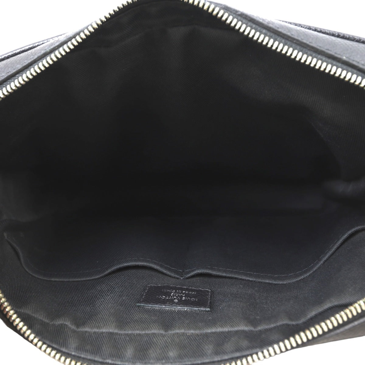 Louis Vuitton Taiga Alex Messenger