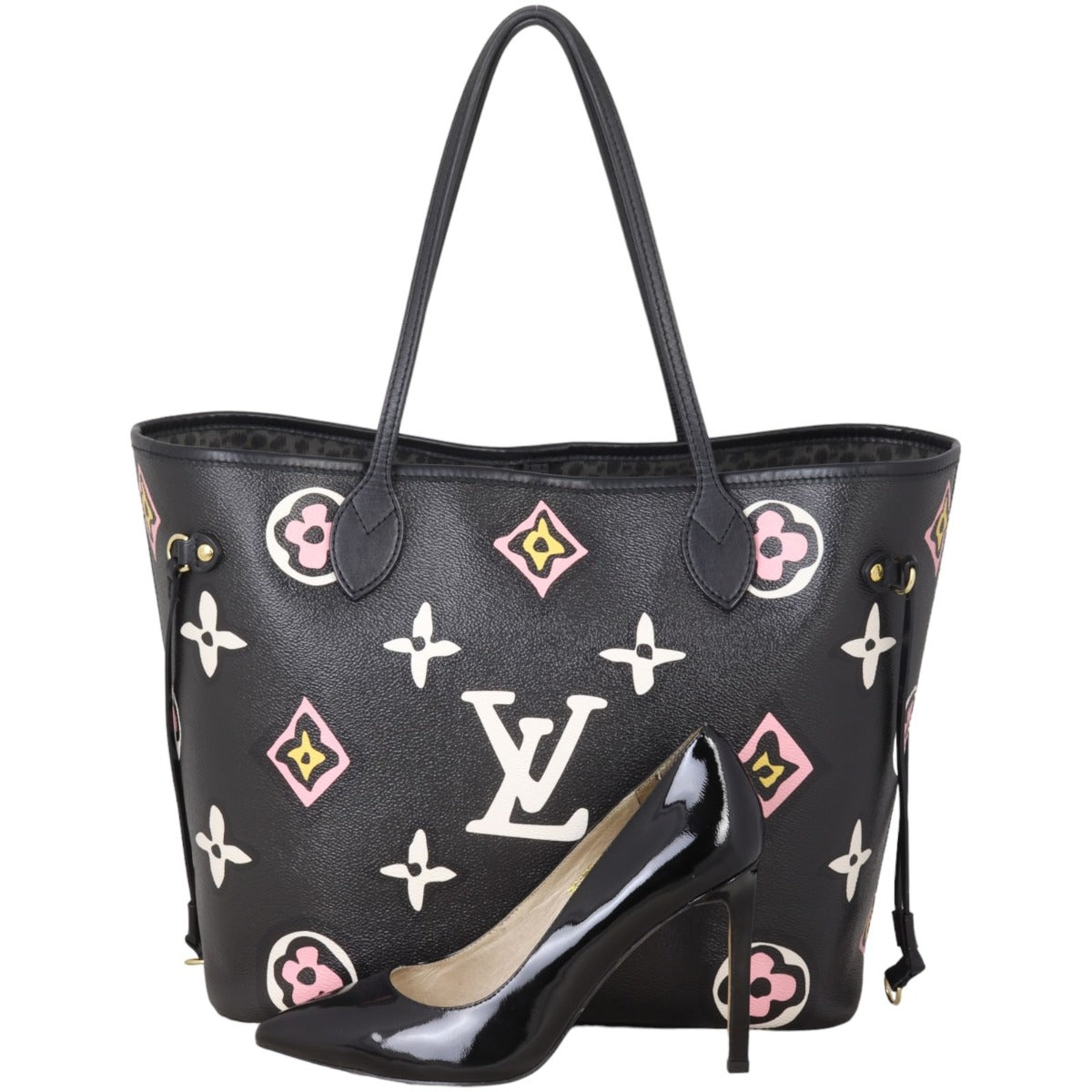 Louis Vuitton Neverfull MM Wild at Heart Giant Monogram