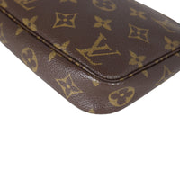 Louis Vuitton Pochette Accessories Monogram