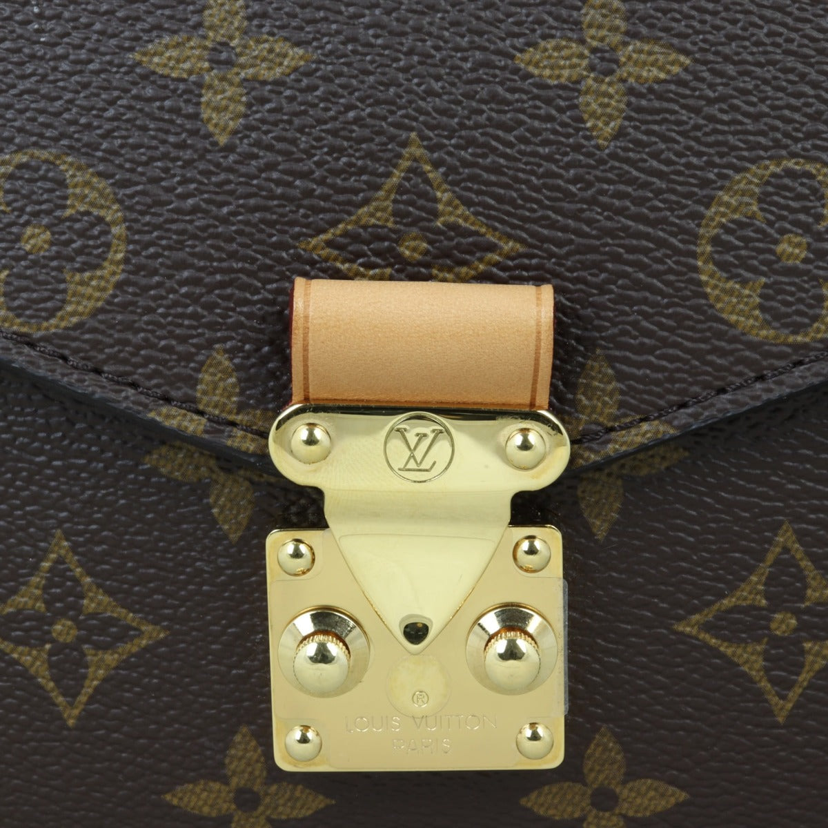 Louis Vuitton Pochette Metis Monogram