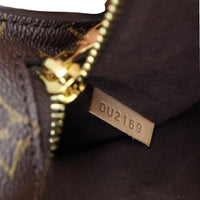 Louis Vuitton Pochette Metis Monogram