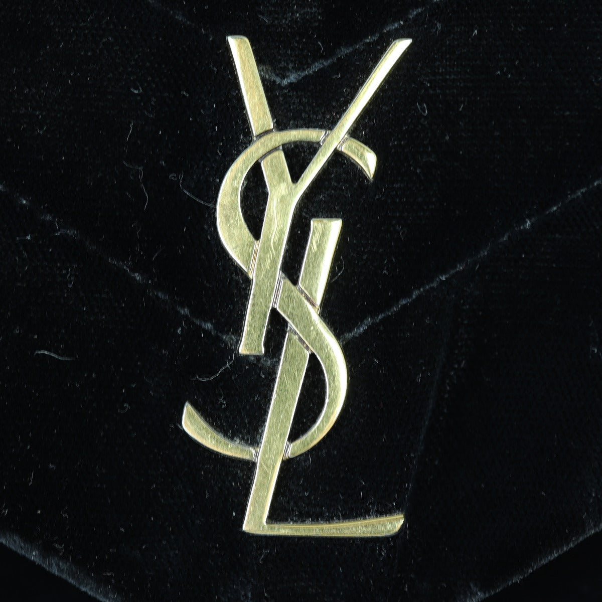 Saint Laurent Toy Loulou Velvet Hardware