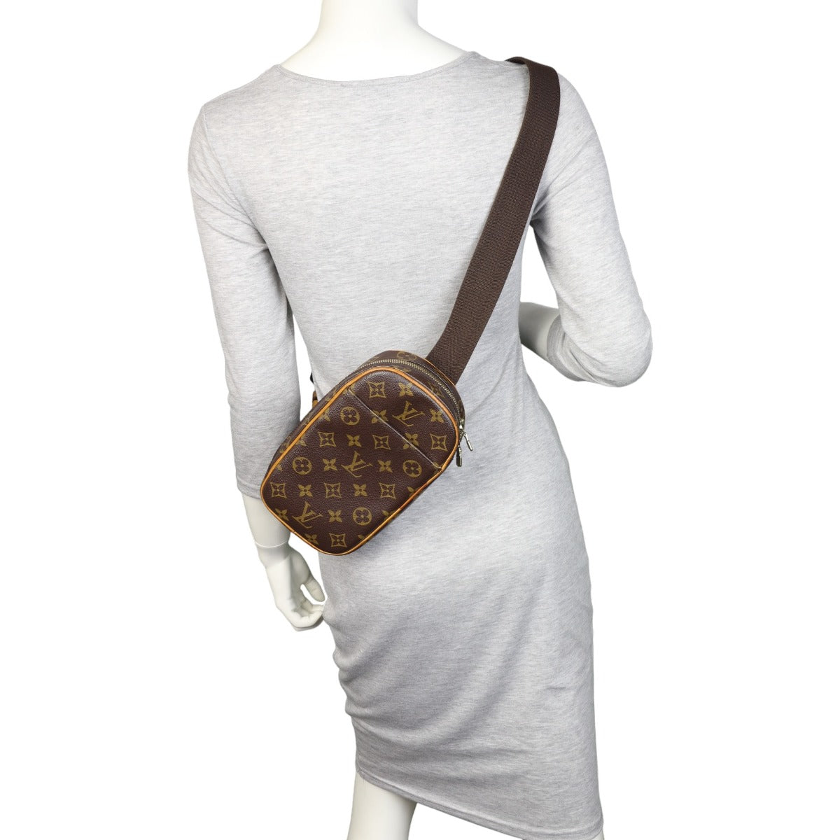 Louis Vuitton Pochette Gange Monogram