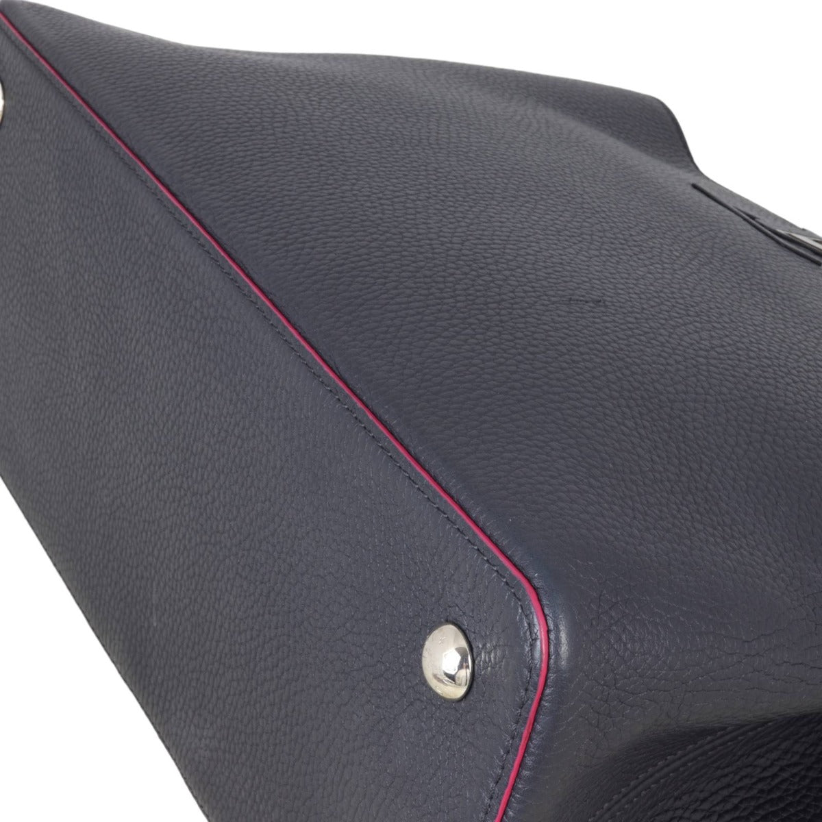 Louis Vuitton Capucines MM