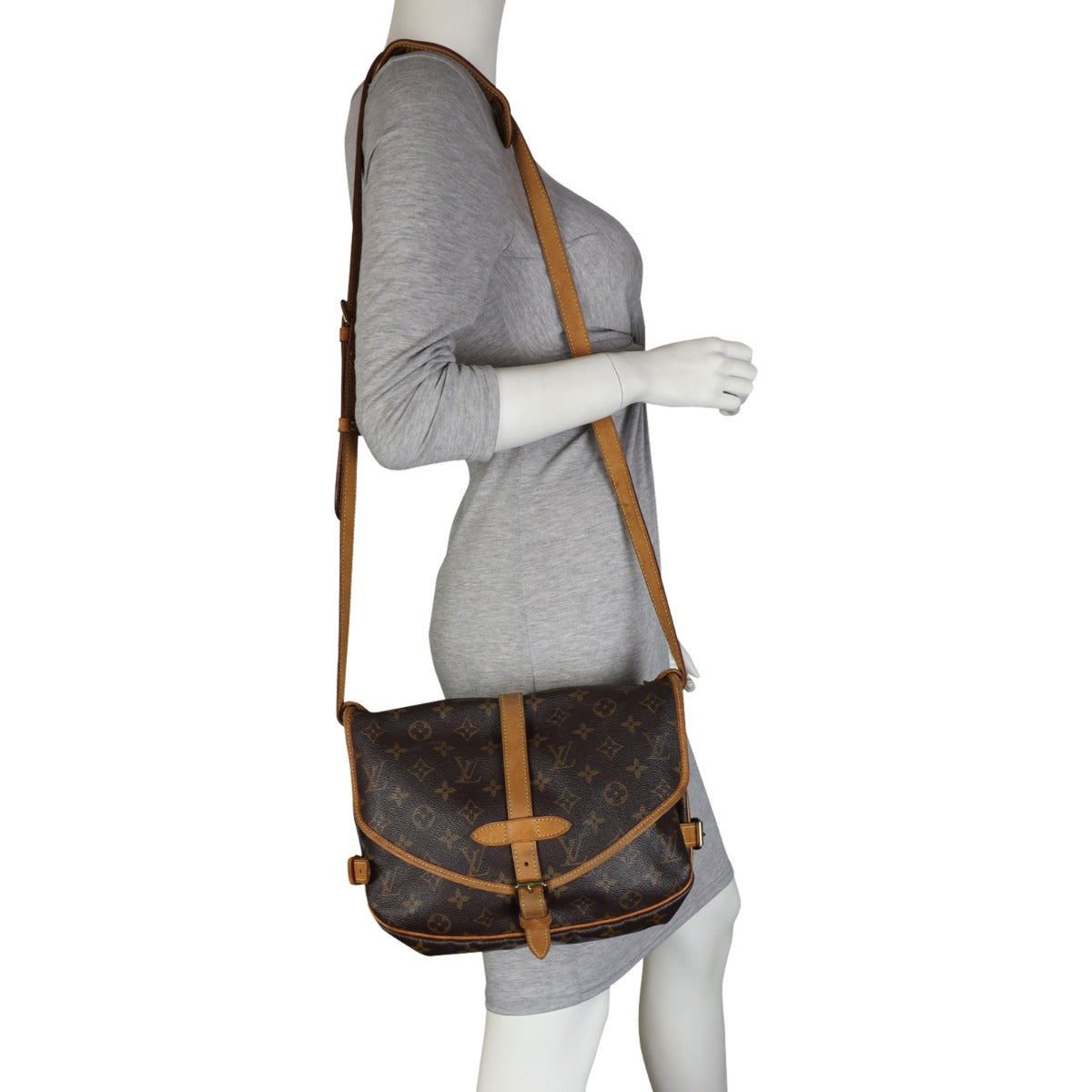 Louis Vuitton Saumur 30 Monogram Mannequin