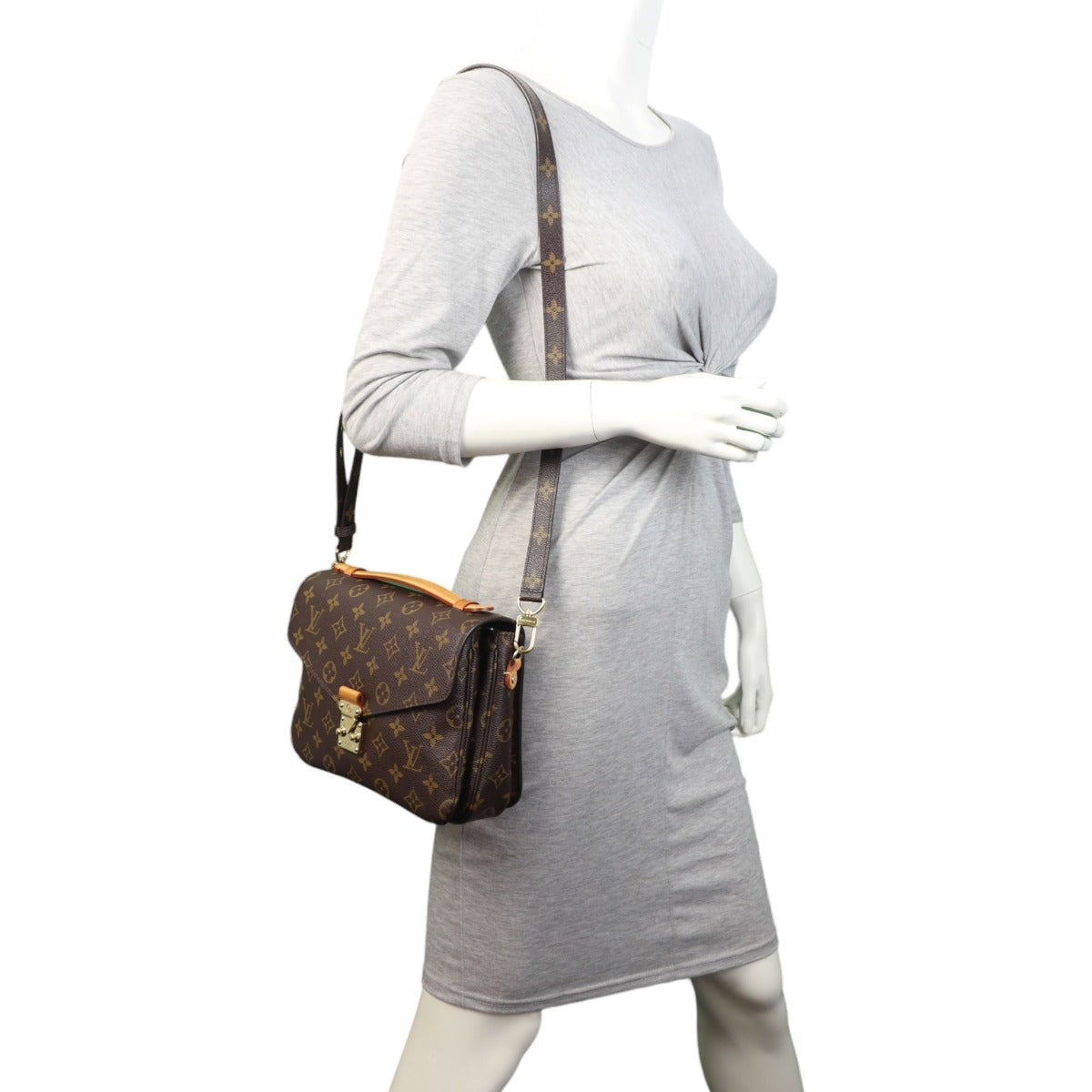 Louis Vuitton Pochette Metis Monogram