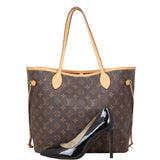 Louis Vuitton Neverfull MM Monogram