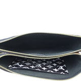 Louis Vuitton Pochette Double Zip Monogram Giant Jungle