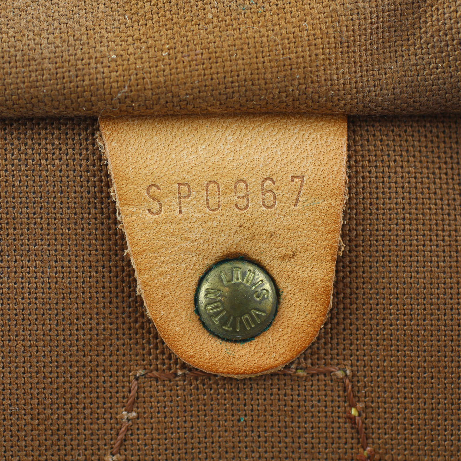 Louis Vuitton Speedy 40 Monogram Code