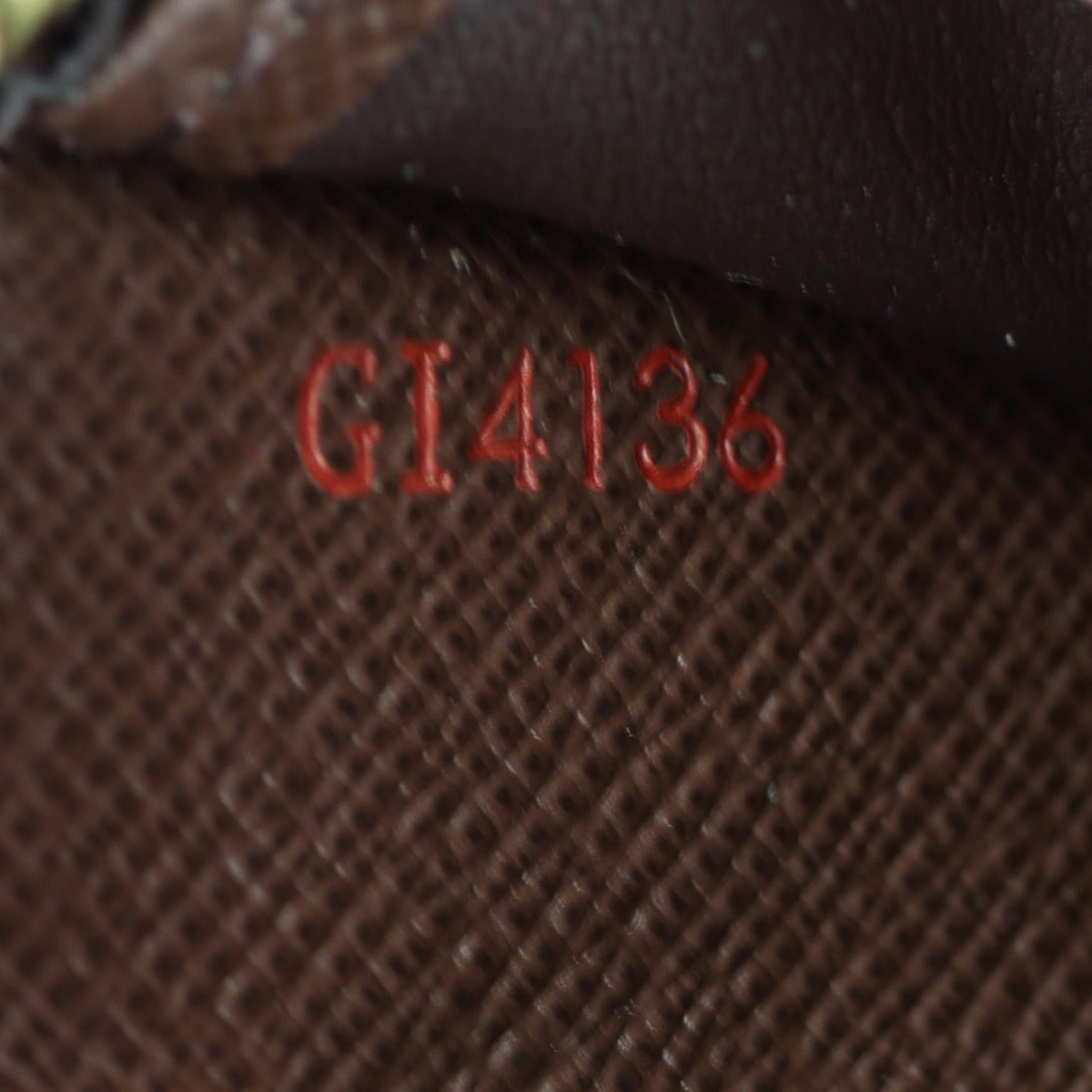 Louis Vuitton Zippy Wallet Damier Ebene Date Code