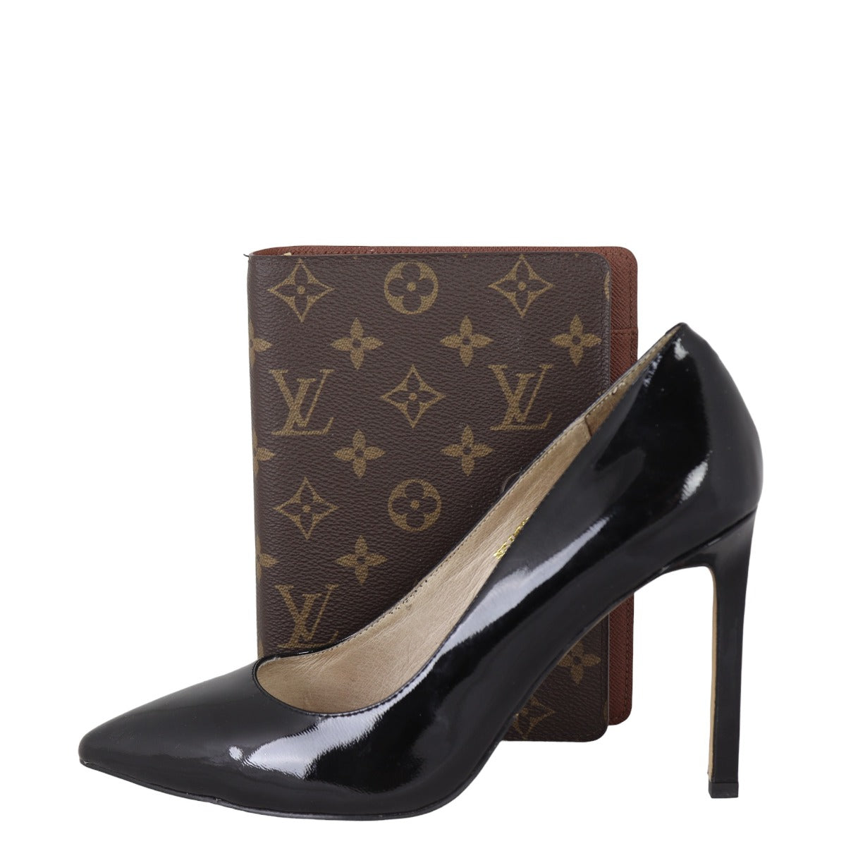 Louis Vuitton Medium Ring Agenda Cover Monogram