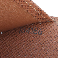 Louis Vuitton Medium Ring Agenda Cover Monogram