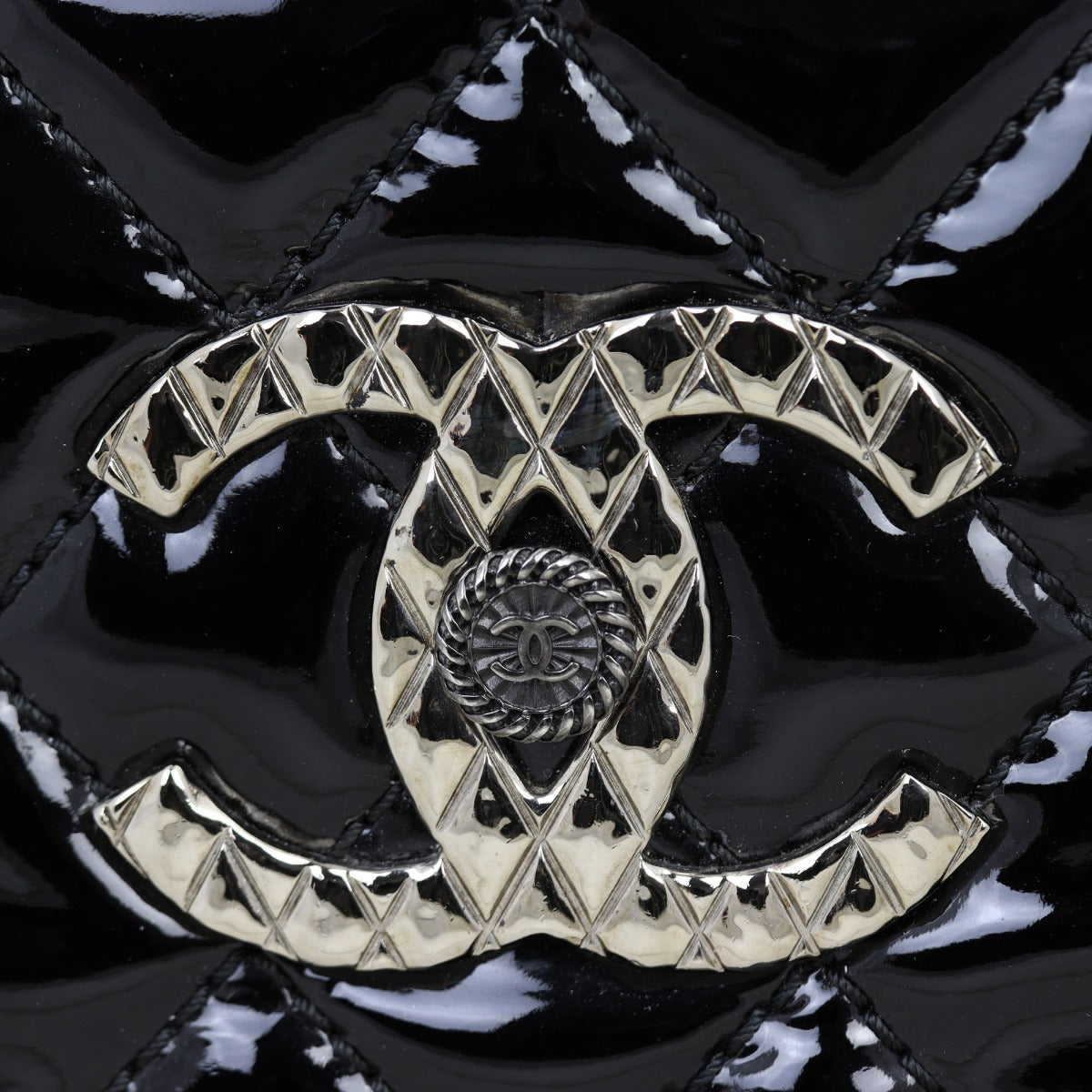 Chanel Brilliant Patent Camera Bag Large | Black