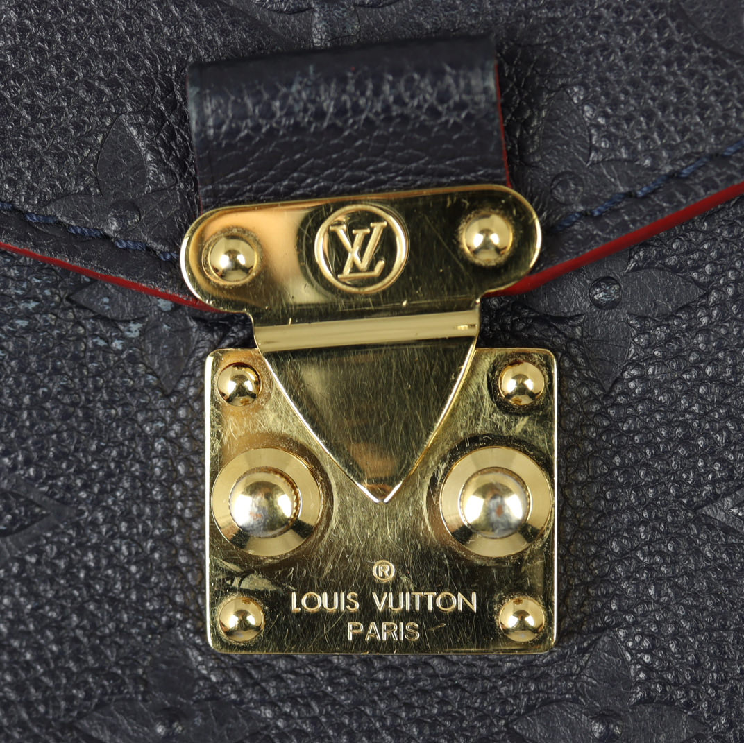 Louis Vuitton Pochette Metis Monogram Empreinte Hardware